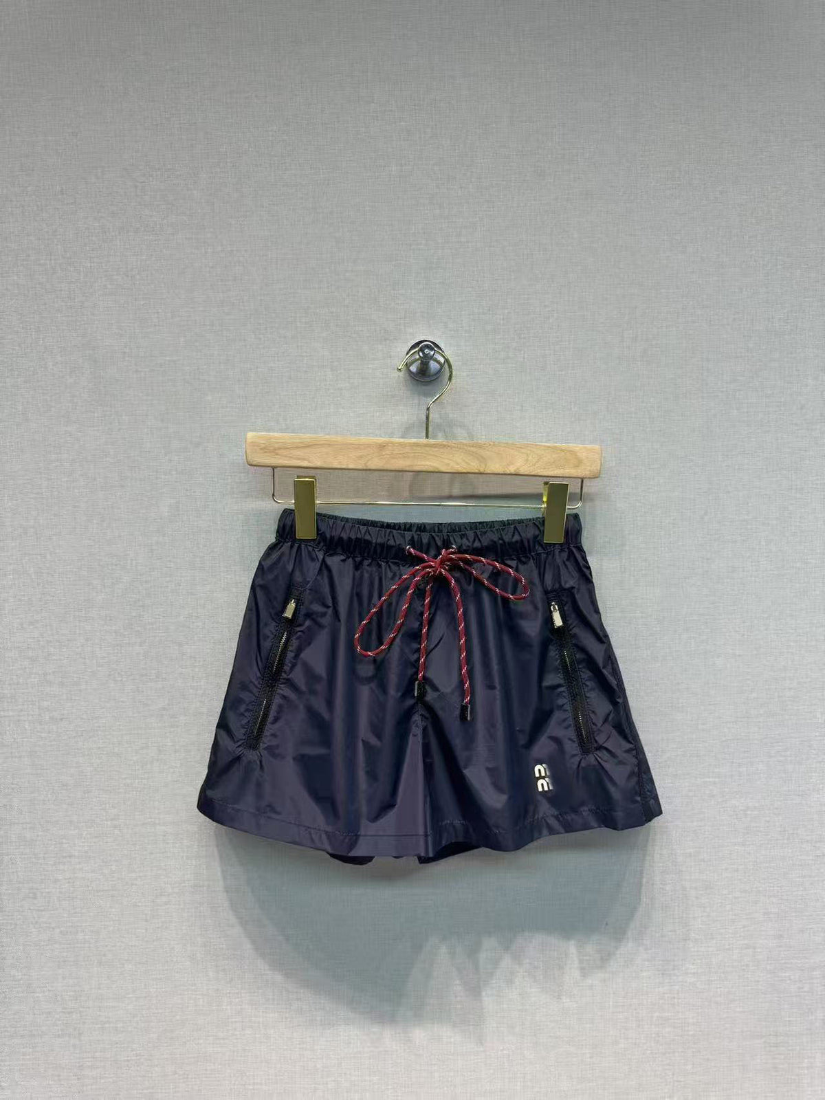 Women's MM Set | Hood and Embroidered Letters