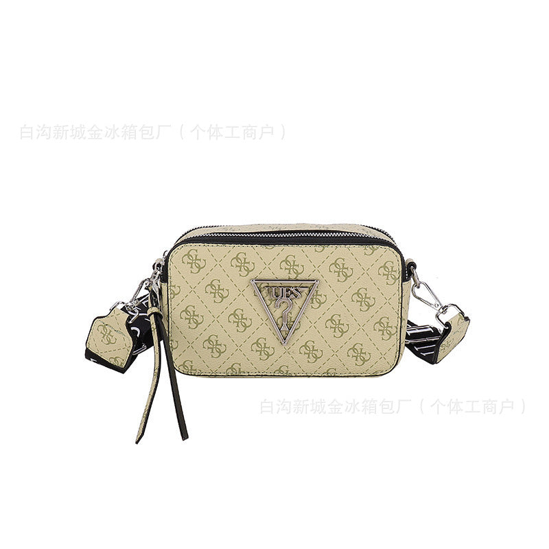 Bolsos cuadrados pequeños de lujo ligeros de nicho 2024 bolso fotográfico explosivo de un hombro con bandolera de un hombro