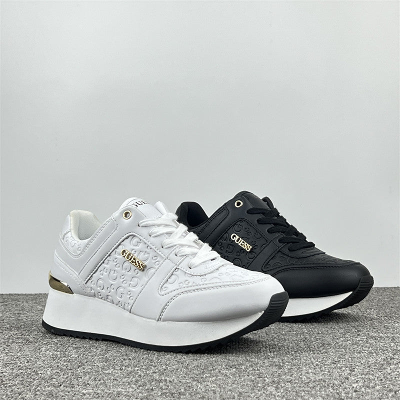 Bonitos zapatos deportivos de moda individual, zapatos de mujer, empalmes de cuero, presbiopados, grabados, retro casual, zapatos Forrest Gump de suela gruesa resistentes al uso