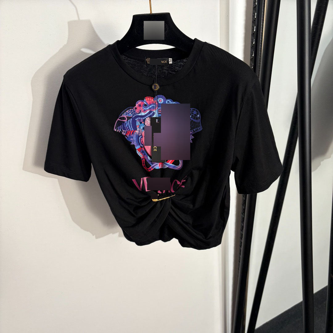 Camiseta Versa ce Corta | Estampado Medusa