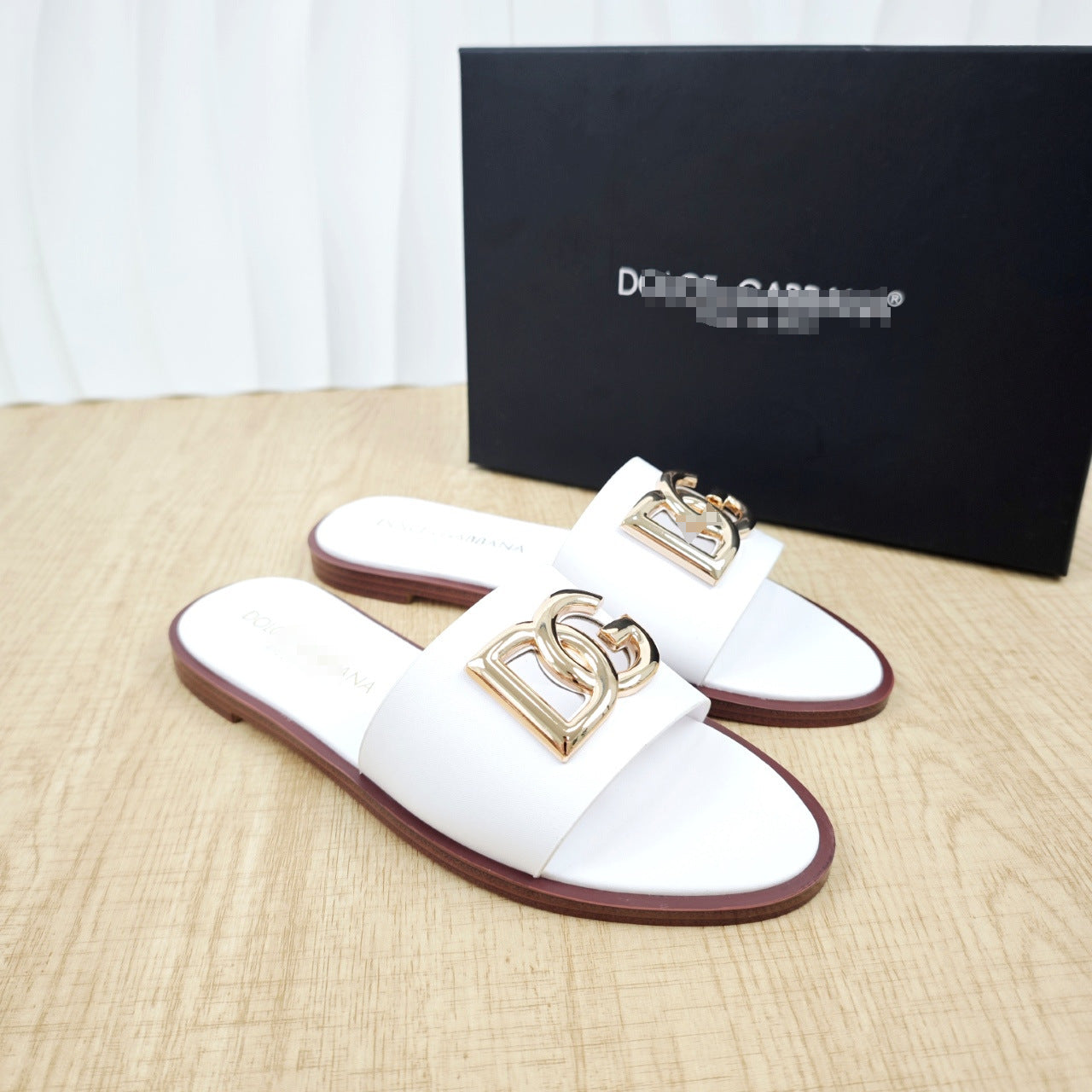 Zapatillas DG de Comercio Exterior Transfronterizo 2025, tacones planos con discapacidad, sandalias a la moda, zapatos de manualidades multicolores, zapatos de mujer