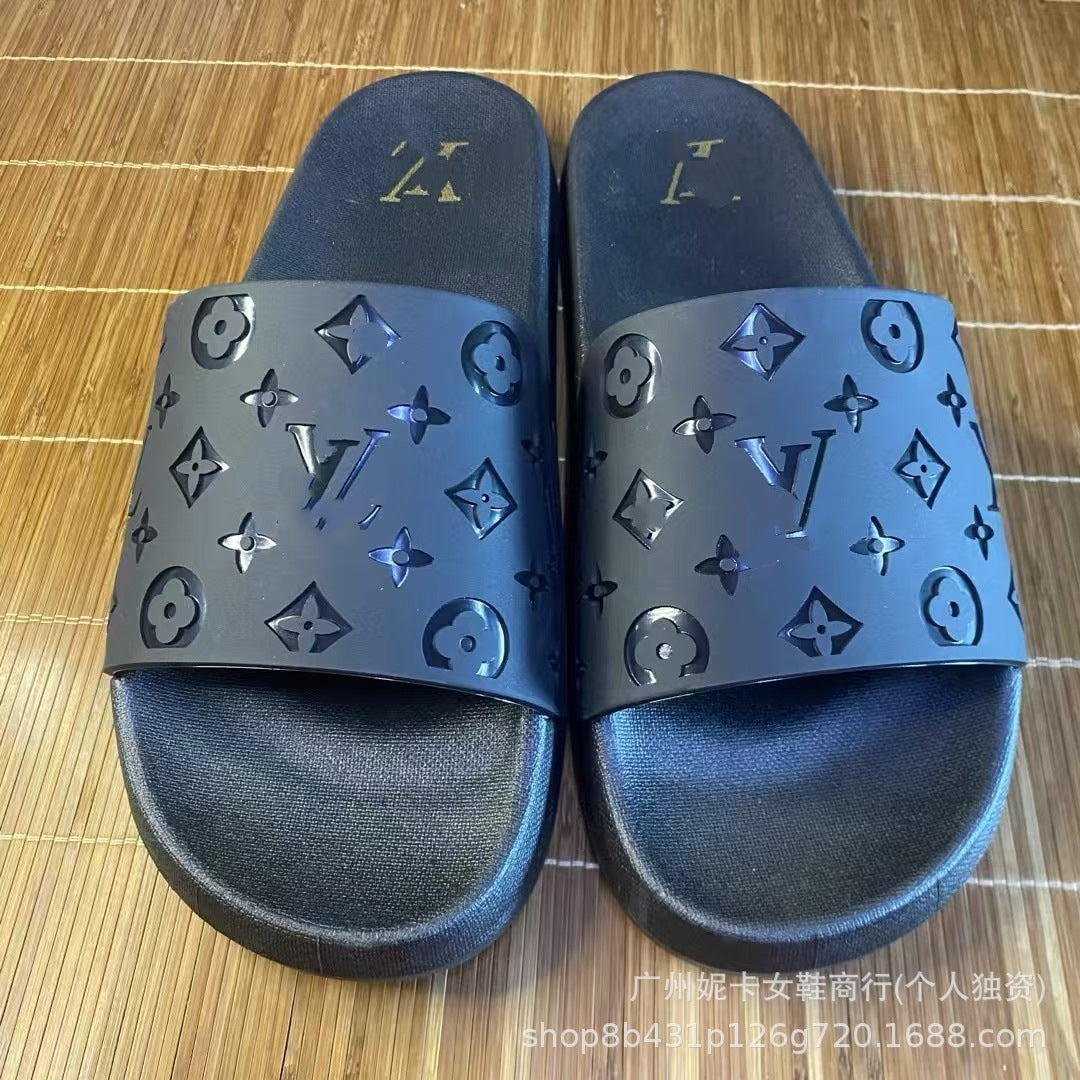 Zapatillas de hombre muy vendidas 2026, zapatillas nuevas para exteriores, suelas blandas antideslizantes, exportación con muebles bordados para el hogar, chanclas de hombre de alta gama