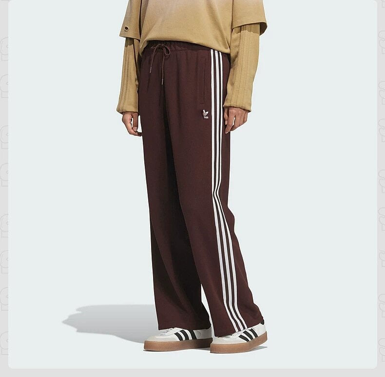 Women's Two-Piece High-Neck Sport Set