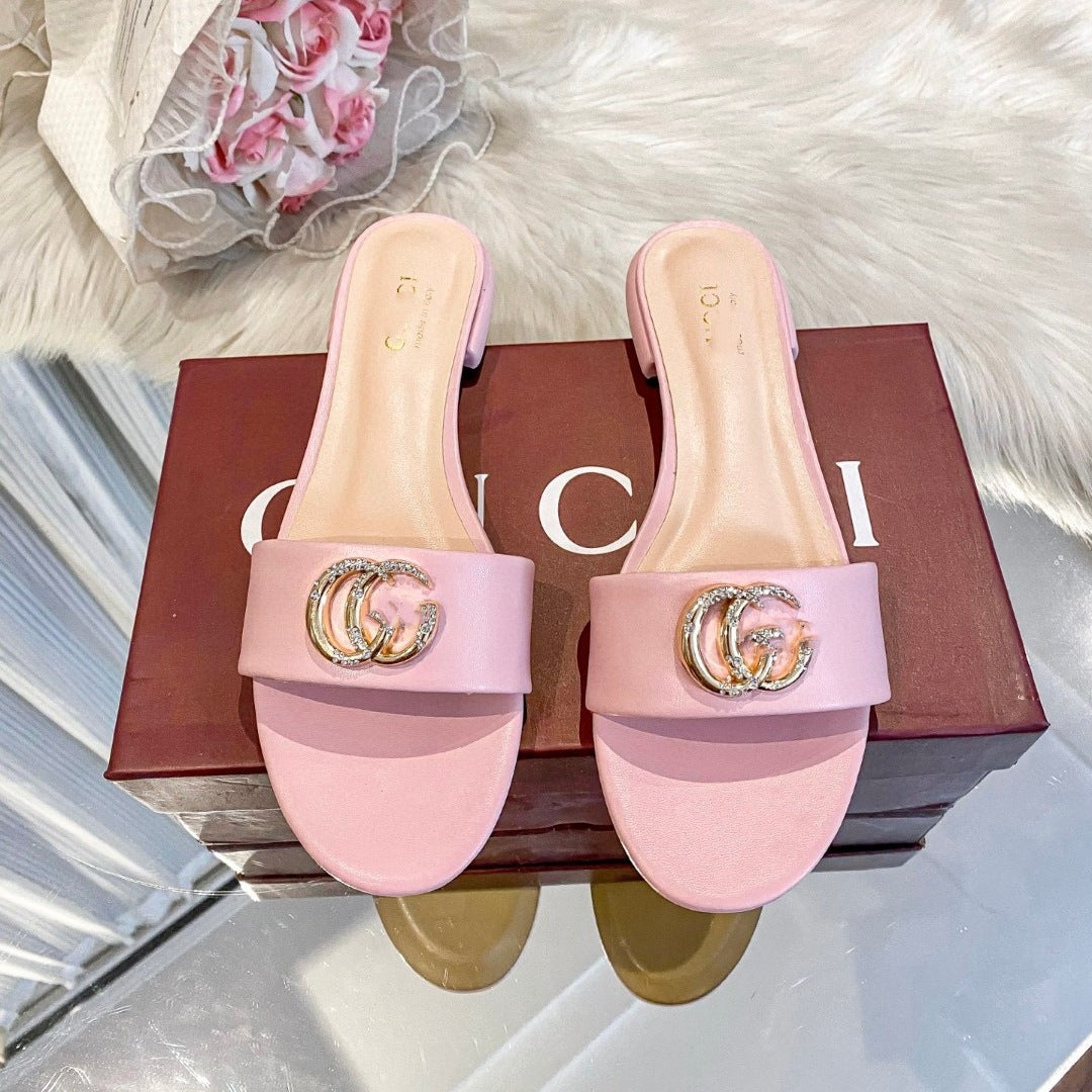 Zapatillas de mujer de la marca G de alta versión para exportar, pedrería doble G de moda de verano, zapatillas de moda casuales planas antideslizantes para ropa exterior