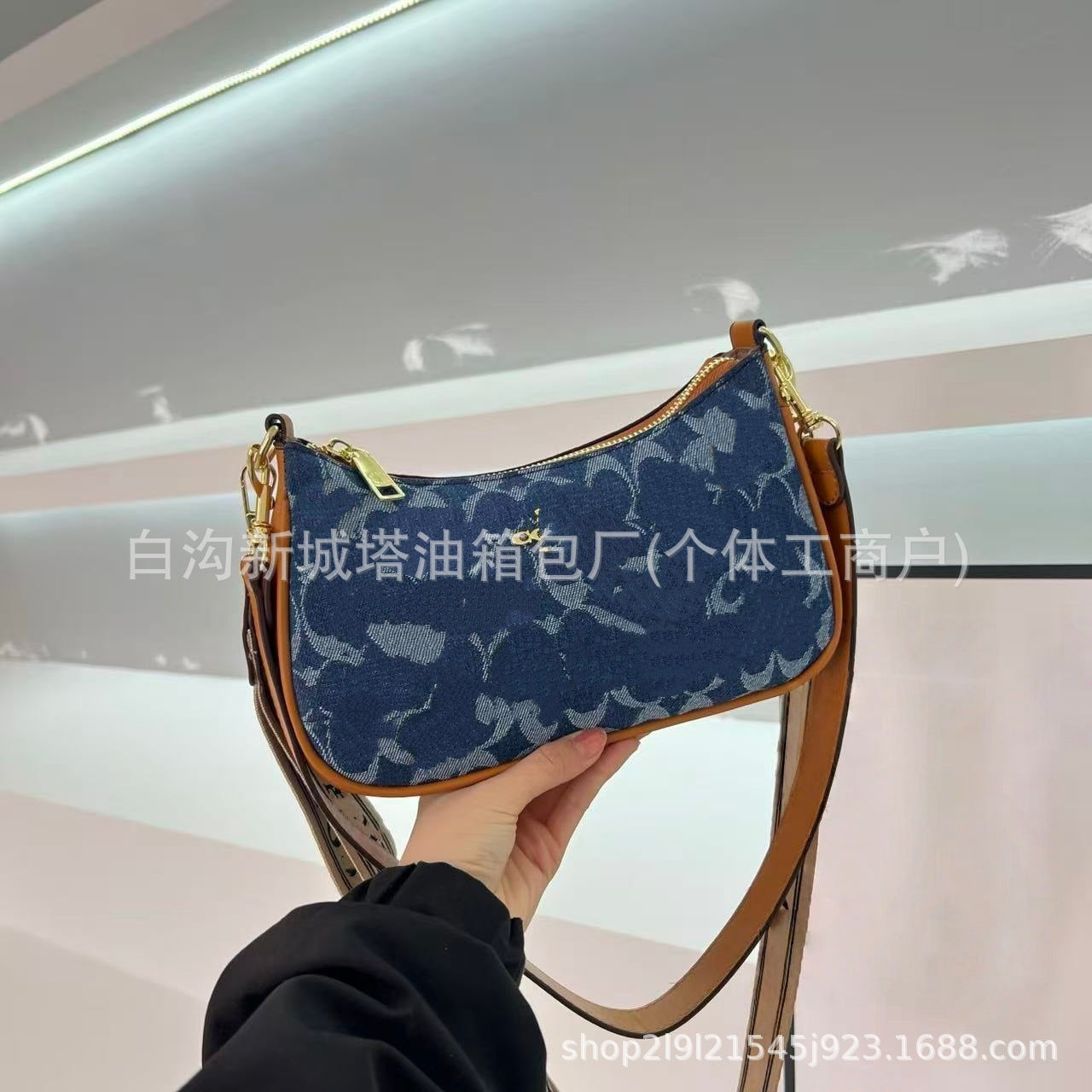 2026 Nuevo Swamp, Clásico de alta gama, bolso bandolera de un solo hombro, bolso retro 1439 moderno y versátil