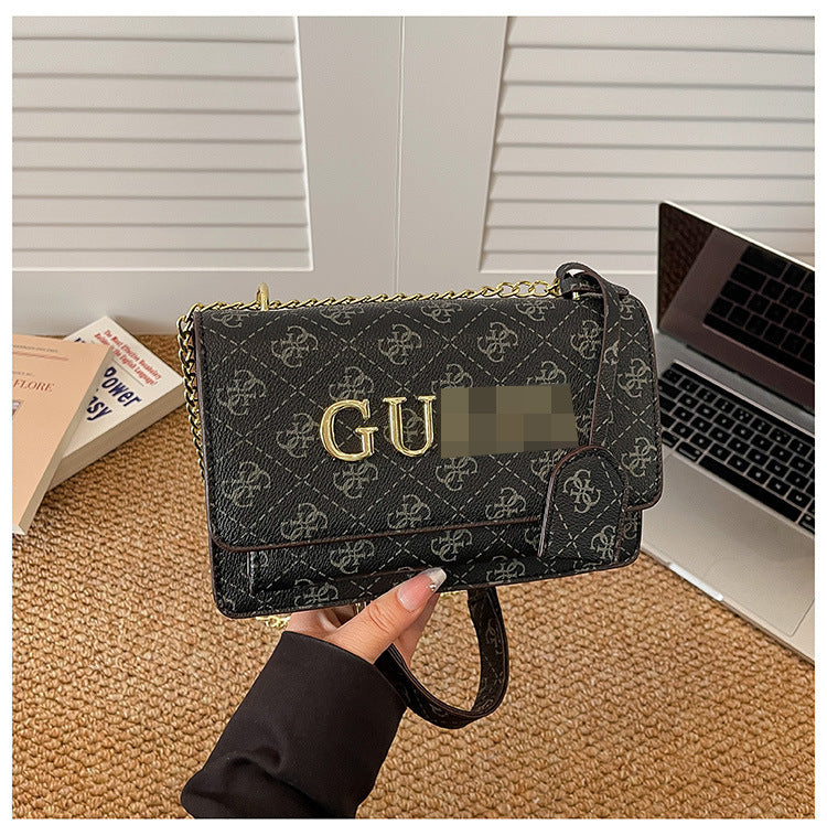 Bolso de diseño de nicho con estampado de letras 2026 para las manos cruzadas de un solo hombro de cadena de moda y muy de moda