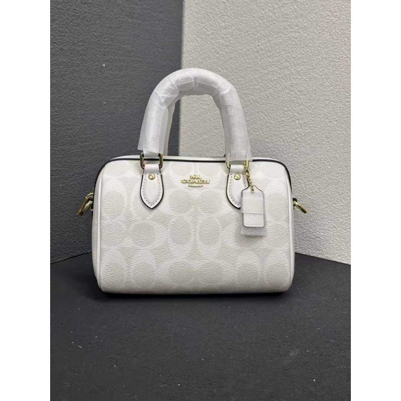 Kochi C bolso mini monograma Boston con monograma de Kochi C, portátil de mano y de hombro cruzado de hombro para mujer