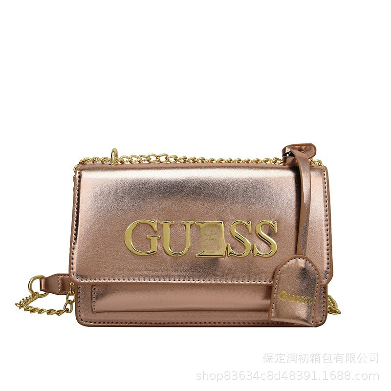 Bolsa pequeña cuadrada de charol vintage europea y americana GS para mujer, nueva bolsa cruzada de moda transfronteriza de moda para el transporte diario versátil con un solo hombro y un solo hombro