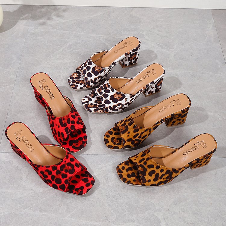 Sandalias Leopardo Tacón Chunky Mujer - Punta Cuadrada