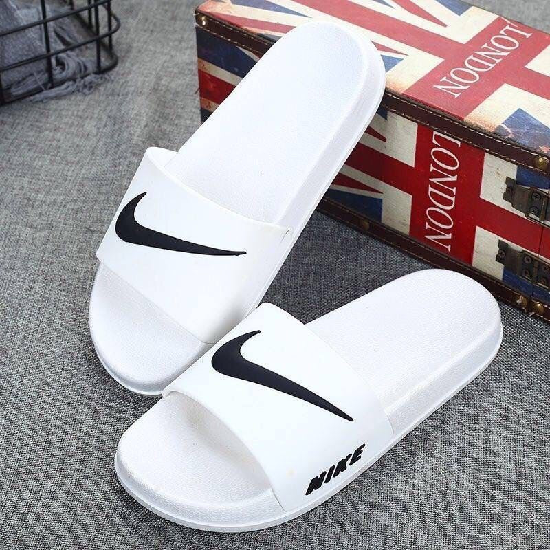 Zapatillas de suela suave para mujer en casa, antideslizantes y resistentes a olores, ropa de baño y exterior, ligera para la playa, zapatillas transfronterizas, zapatillas planas para hombre