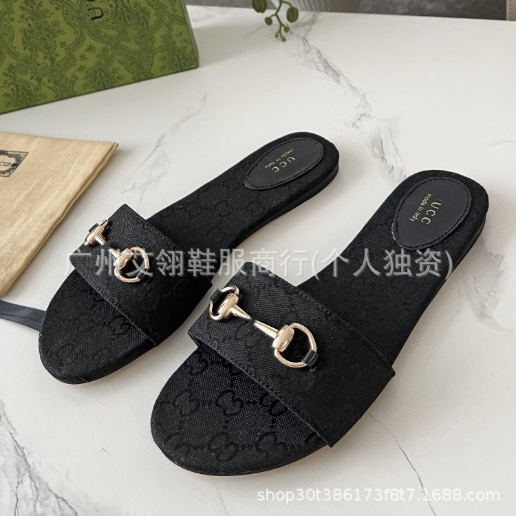 Nuevas sandalias de tacón grueso con tira de una sola tira G Family 2025 para mujer, tacones altos de moda, sandalias de hebilla de caballo para mujer, conjunto de zapatos simples
