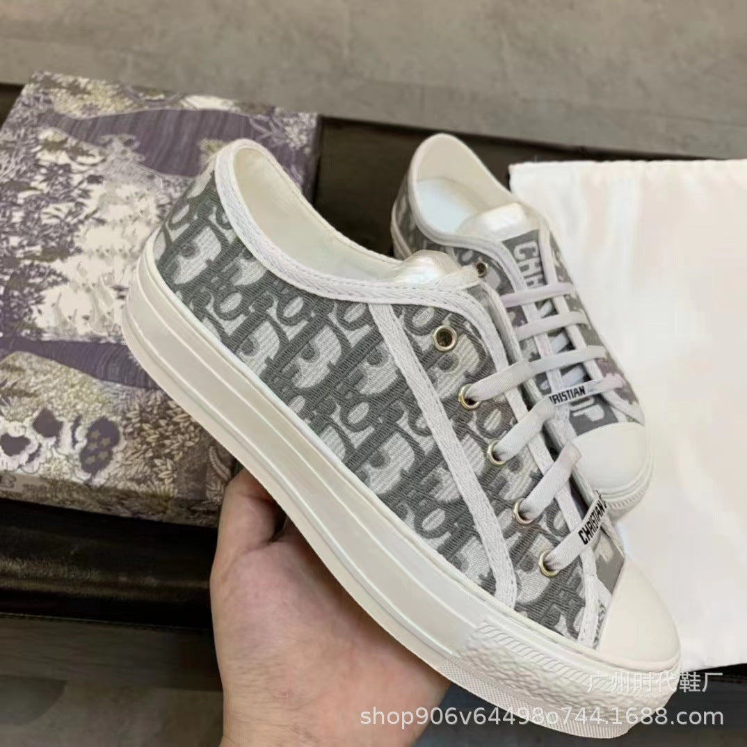 Zapatos de lona bordados con letras altas, zapatos de mujer con plataforma elevada con cordones, zapatos casuales versátiles de flor antigua, zapatos de tapa baja con cordones
