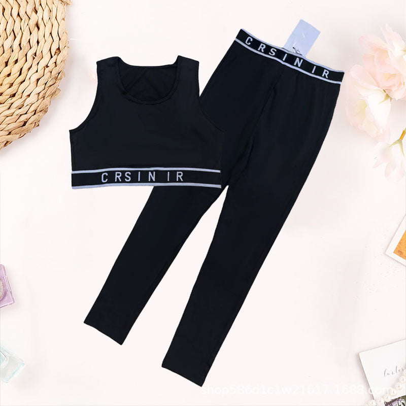 Ropa de yoga femenina europea y estadounidense, chaqueta deportiva, conjunto de yoga, pantalones de yoga de tiro alto de mujer fitness casual de alta gama
