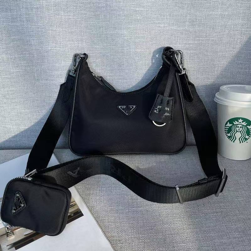 Bolso de hombro original de tejido de nailon de comercio exterior al por mayor, bolso triangular de alta calidad Dongguan tres en uno para las axilas, bandolera