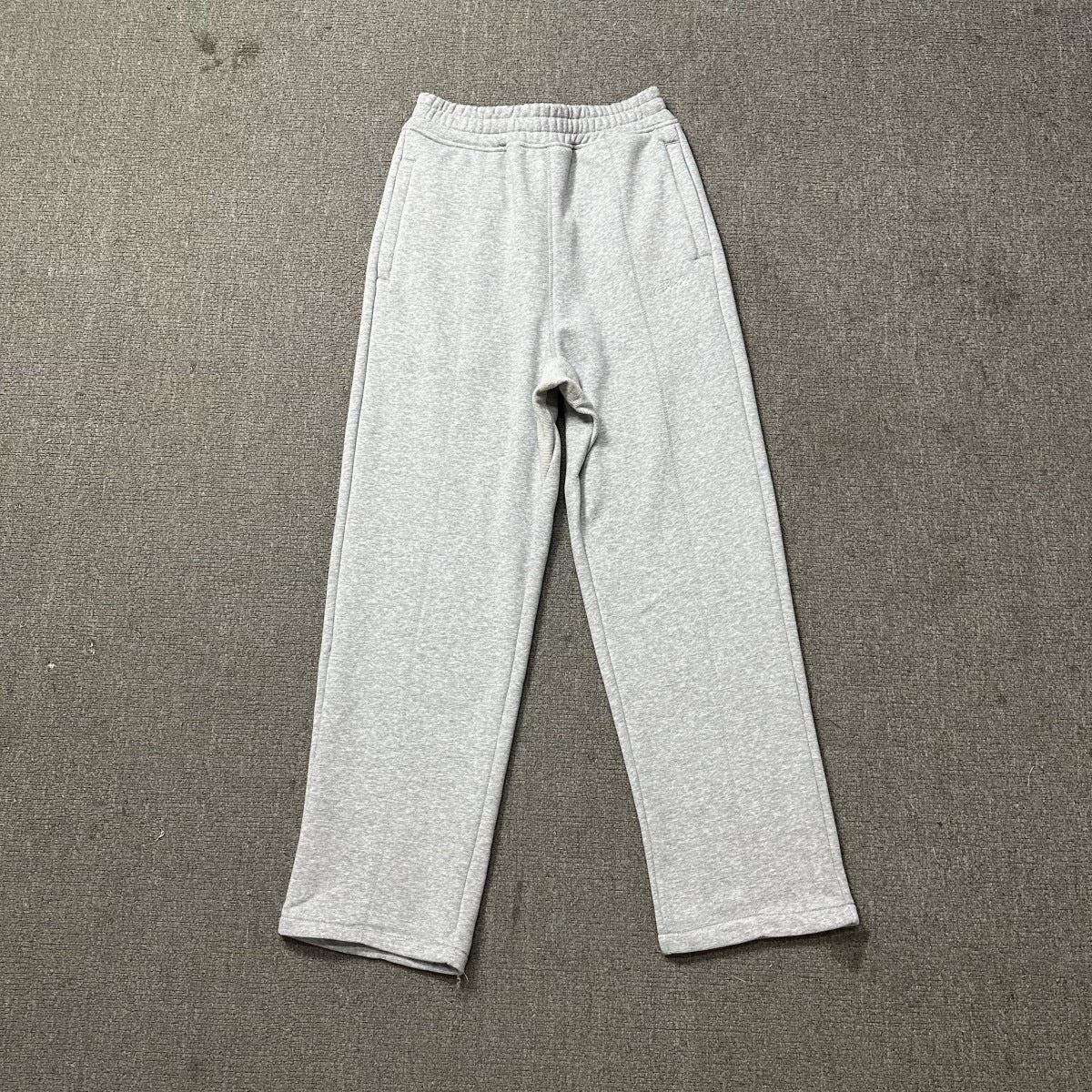 New 2025 cross-border set with embroidered minimalist lettering, high-street fashion loose cardigan, hoodie, and casual pants