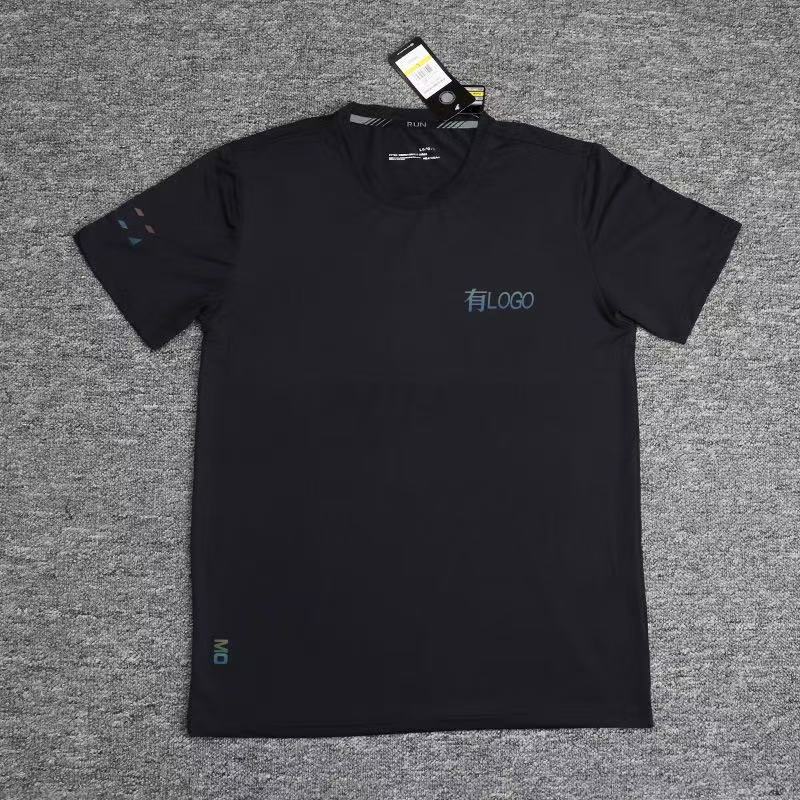 Exportación de marca en stock a Europa, América, Japón, Taiwán, camiseta casual de secado rápido de seda de hielo y manga corta, estilo de verano para hombres