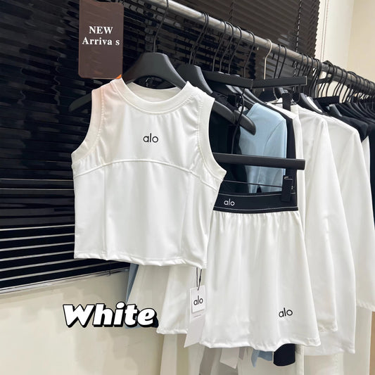 2026 Nuevo set deportivo de secado rápido falda antiexposición para tenis Chaleco de yoga de bádminton I-Letter Camiseta de manga corta para mujer