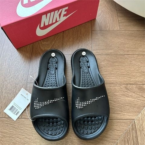 *Zapatos cerrados 001 Putian puro original curvo barroco de verano nuevas zapatillas cerradas para hombres y mujeres, partículas transpirables