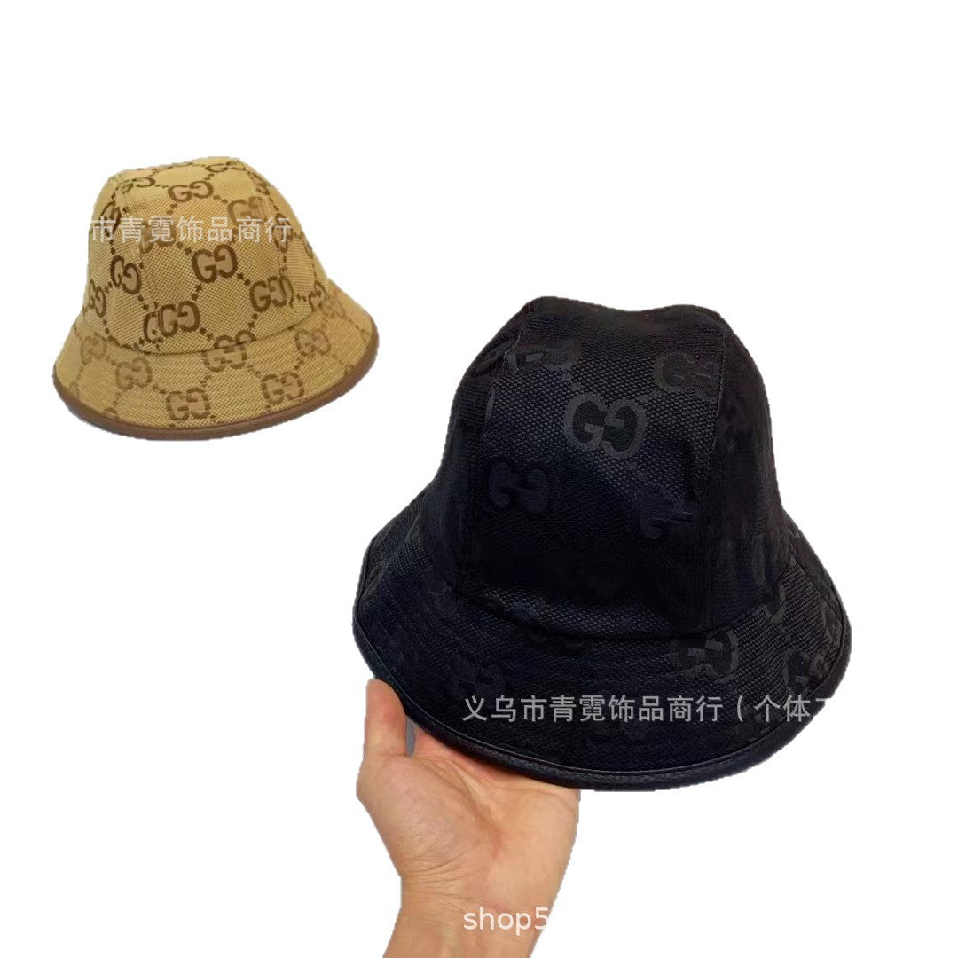 Cappello a secchiello con ricamo lettere G classiche | Unisex