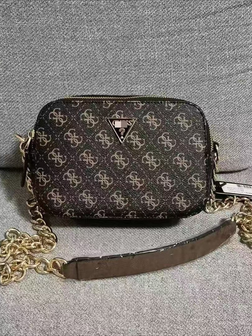 G Chain Camera Bag | Quilted Design