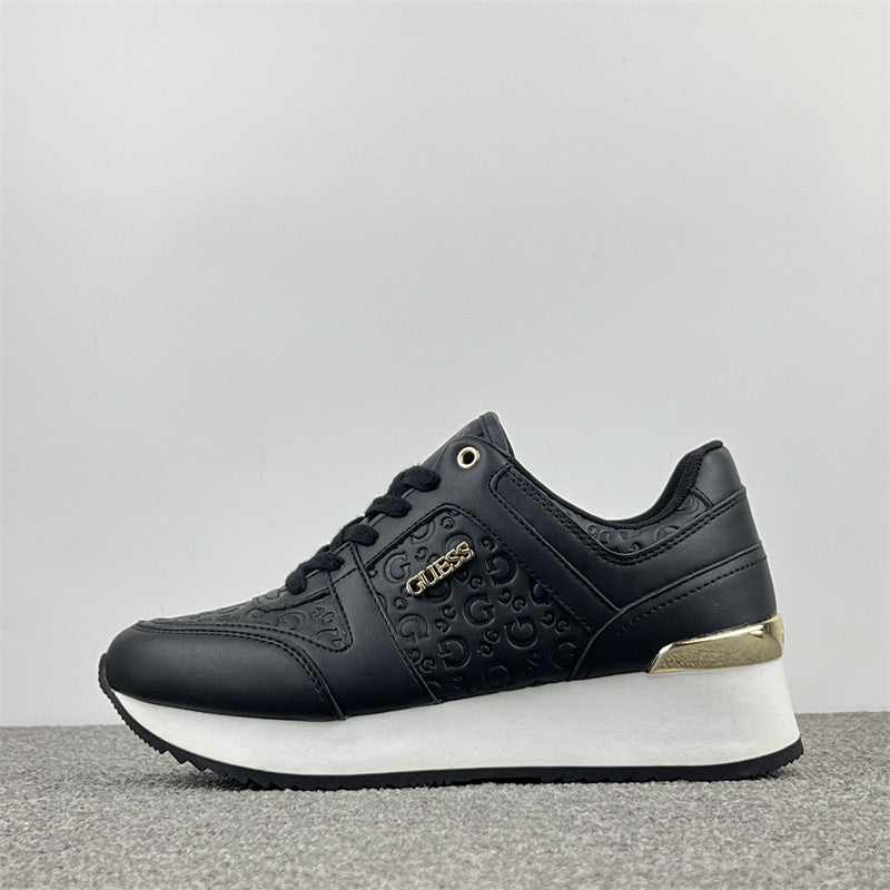 Bonitos zapatos deportivos de moda individual, zapatos de mujer, empalmes de cuero, presbiopados, grabados, retro casual, zapatos Forrest Gump de suela gruesa resistentes al uso