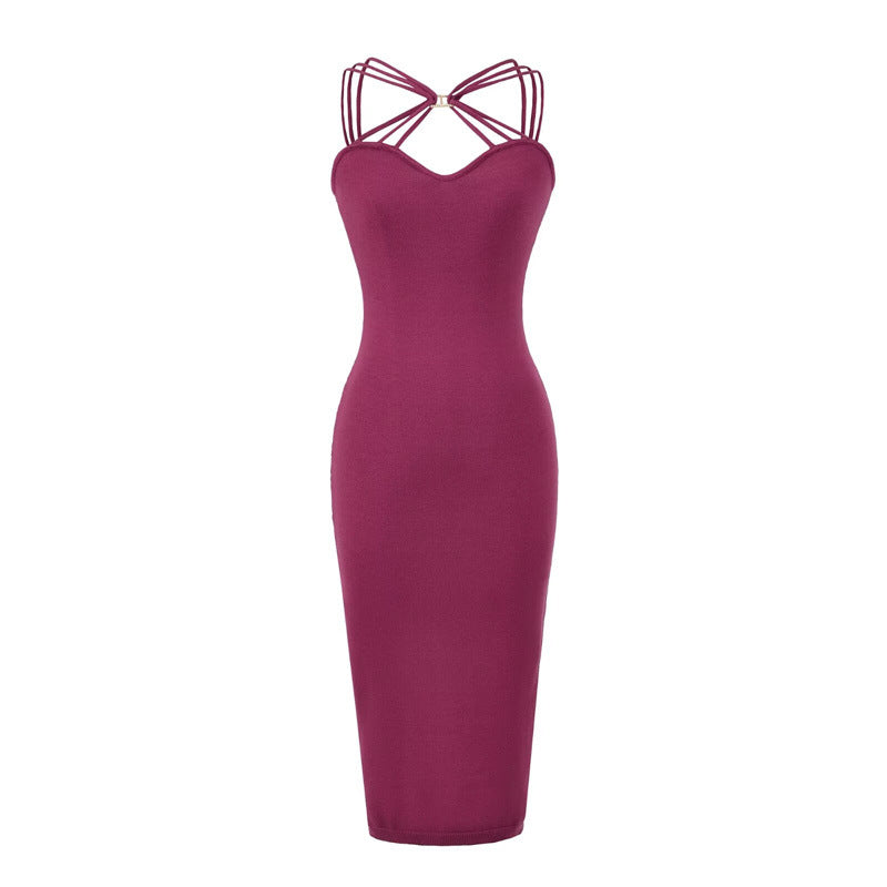 Vestido de punto con tirantes cruzados, deseo femenino puro, estilo ligero y maduro, cintura ajustada, con una falda corta fina y atractiva que ceñe las caderas
