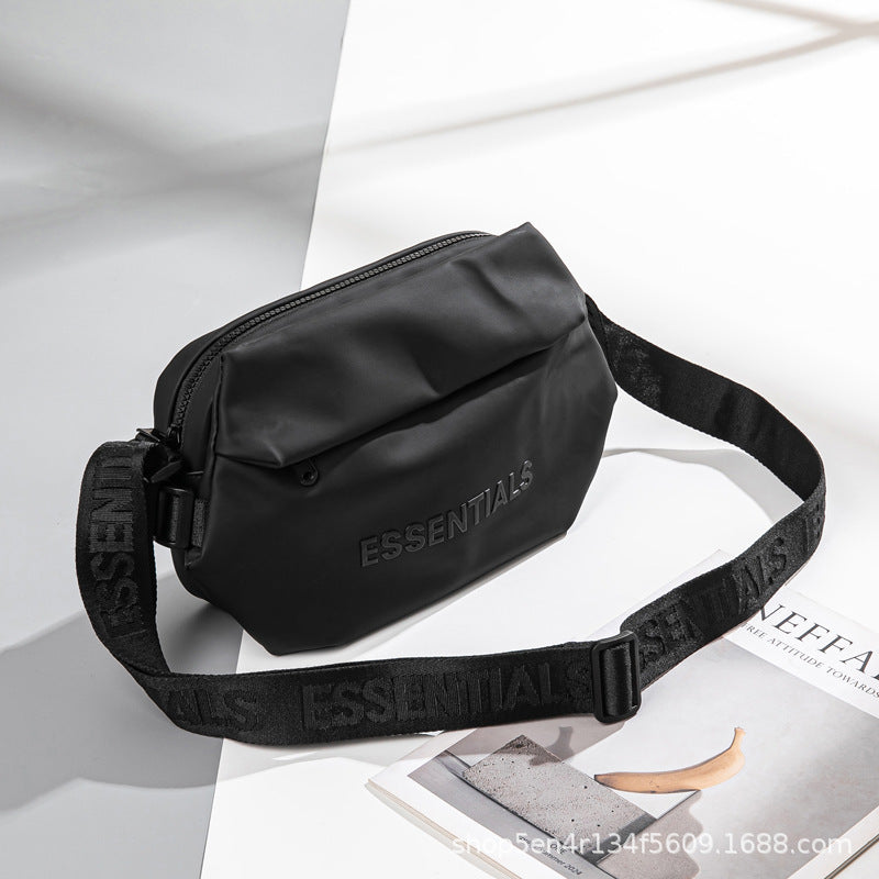 Essentials Bolso Bandolera Moda 2025 | Accesorio Streetwear Premium