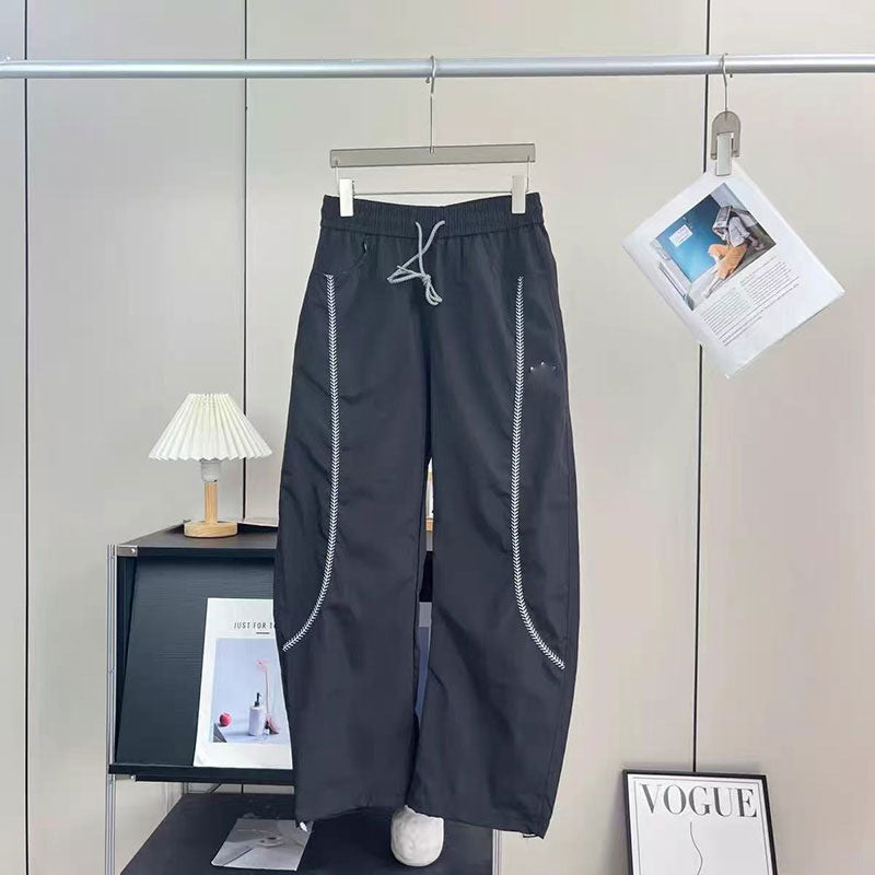 Gestreifte Unisex-Hose | Casual Urban Style 2026 | Luxury Markt