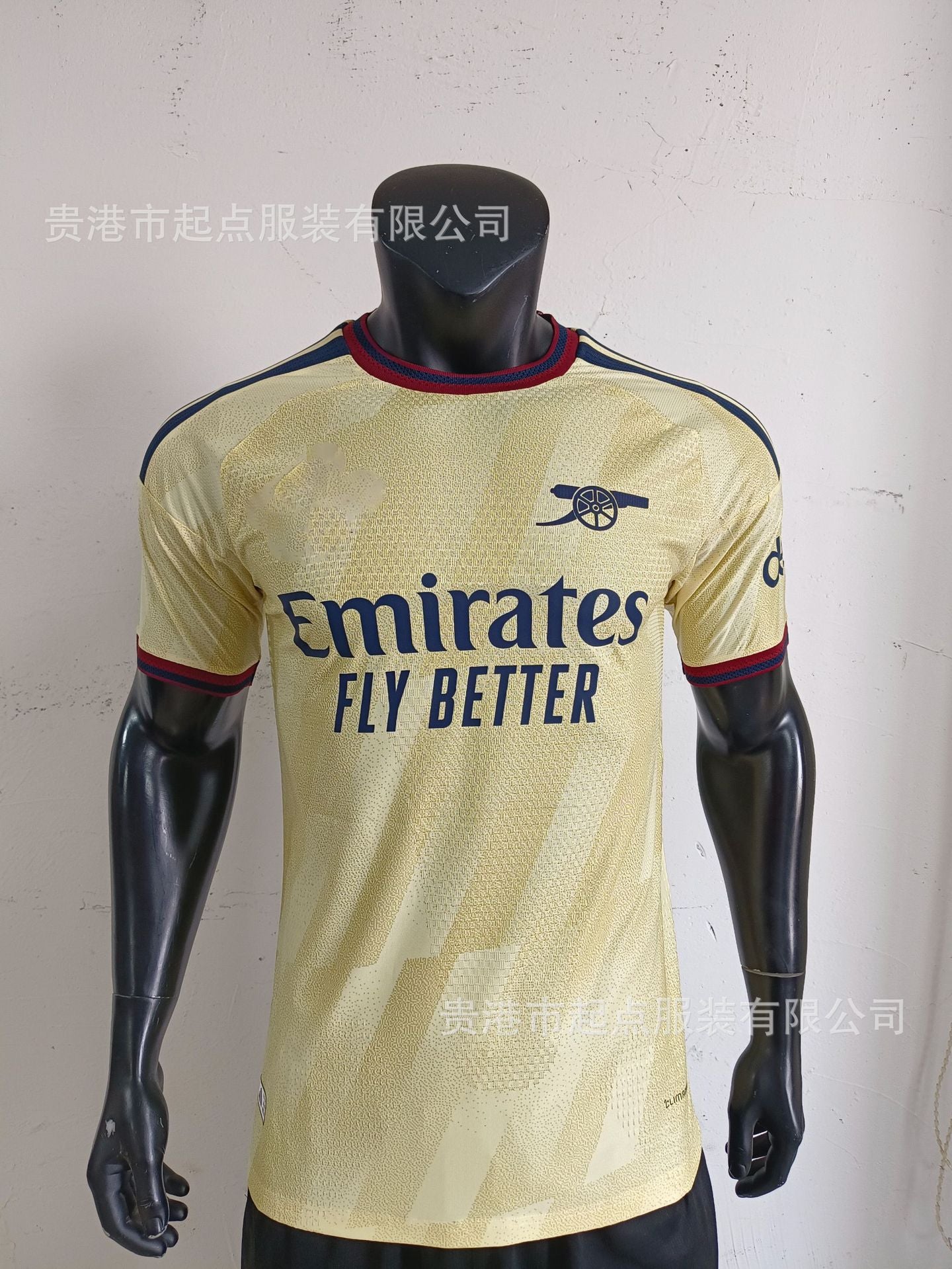 Nuevos jugadores 26-27 estilos de club, temporada en casa, deportes casuales fútbol americano, camiseta slim fit de manga corta