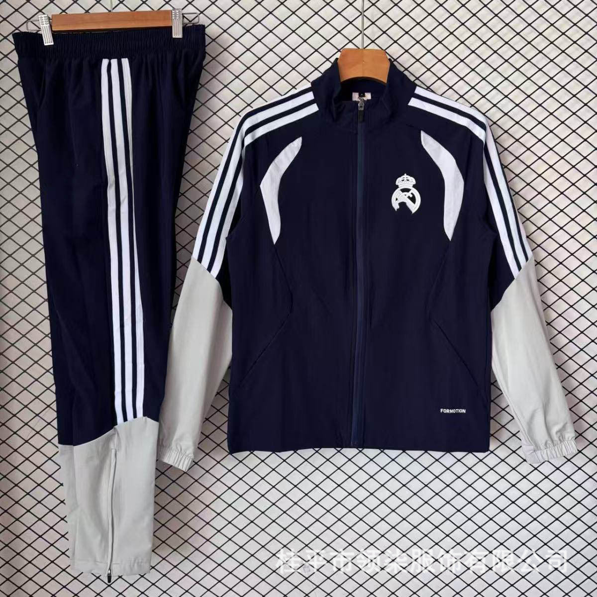 Nuevo equipamiento de fútbol, conjunto de chaquetas impermeables impermeables y de moda del Arsenal para entrenamiento español