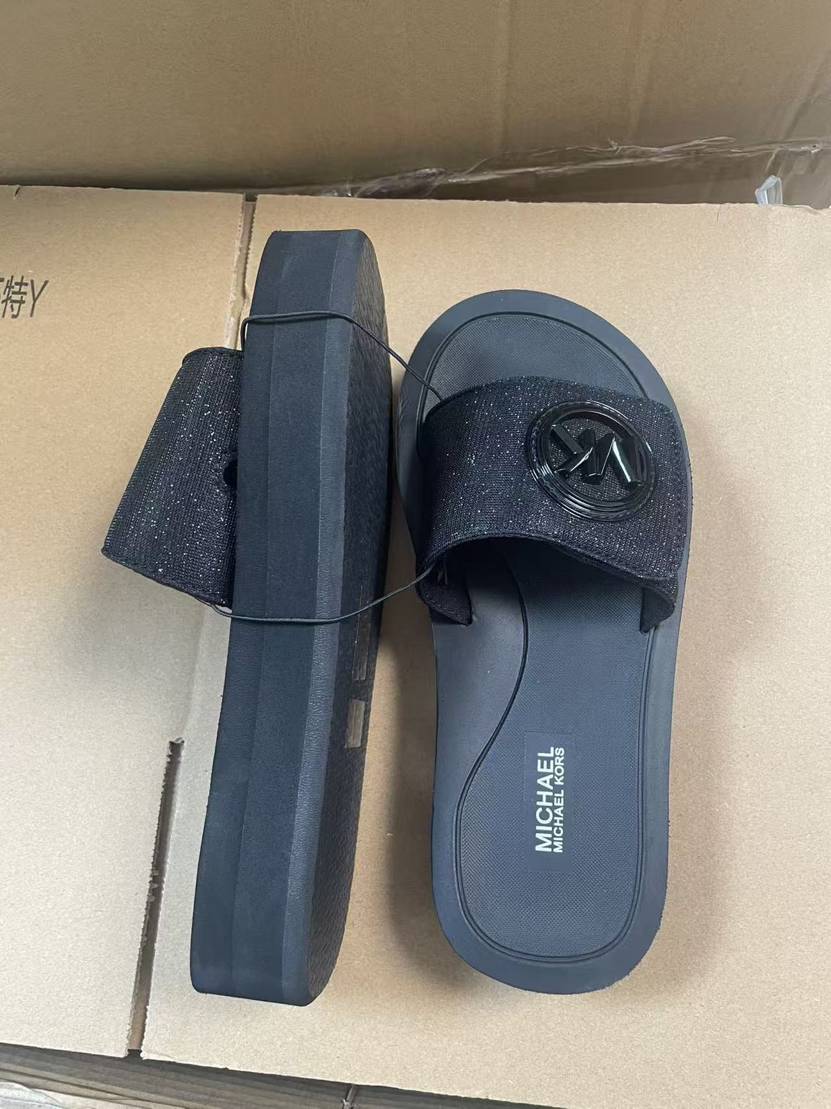 Women's Thick Sole Beach Sandals | Non-Slip Height 2026