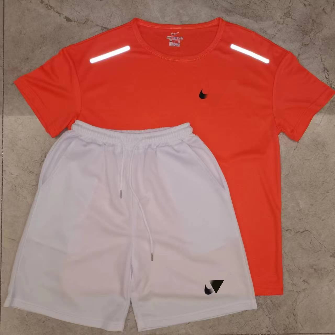 Camisetas americanas, conjuntos de entrenamiento para estudiantes deportivos, monos de atletismo de manga corta para hombres y mujeres, baloncesto fitness y ropa deportiva en stock