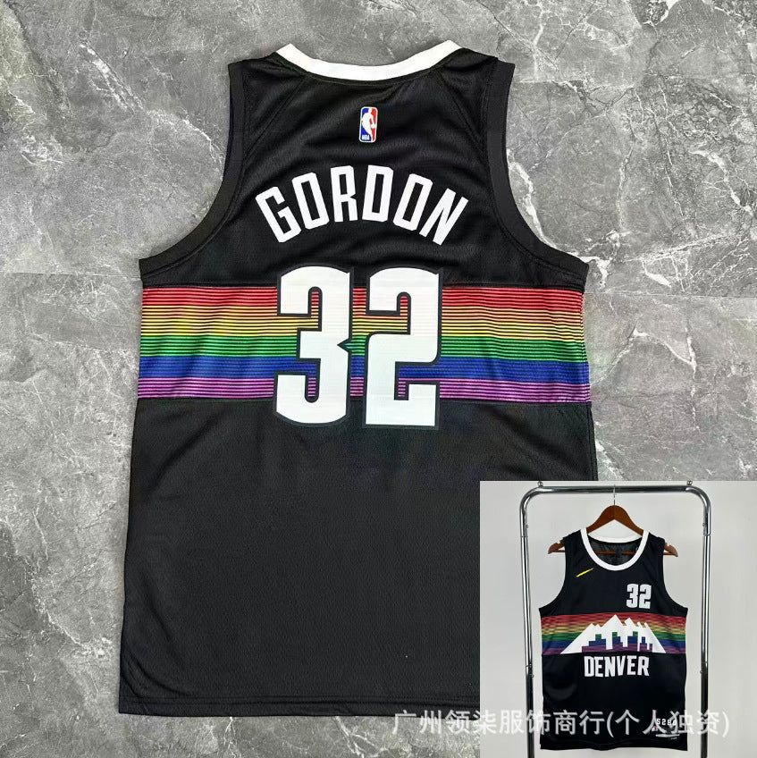 Nuevas camisetas populares de baloncesto: camisetas al por mayor prensadas en caliente para los Lakers, Cavaliers, 76ers, Bulls, Clippers, Warriors, Curry, James y Harden