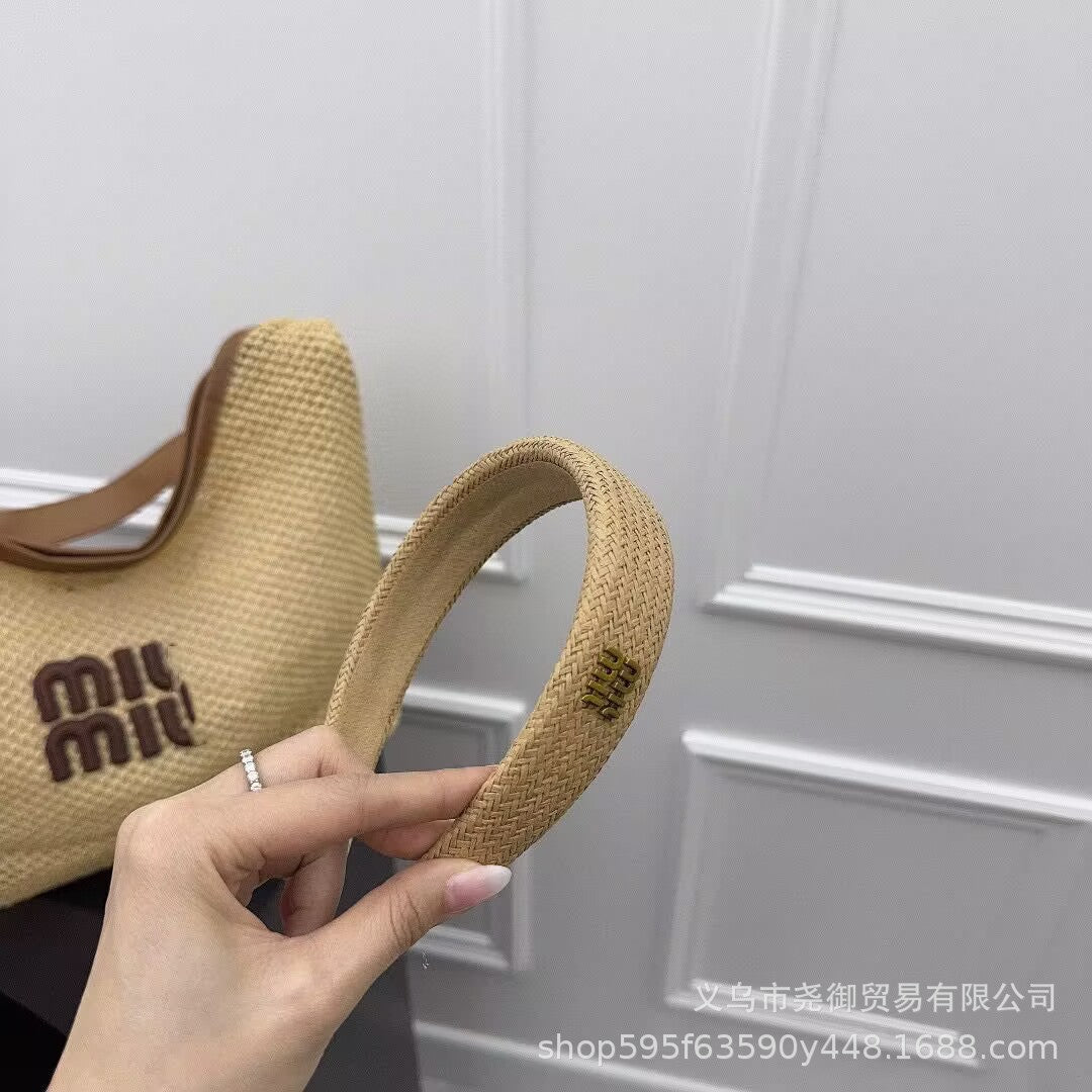 Nueva cinta de alta gama de moda MM, diadema alta y de borde ancho, pasador sencillo para lavar la cara para mujeres con goma