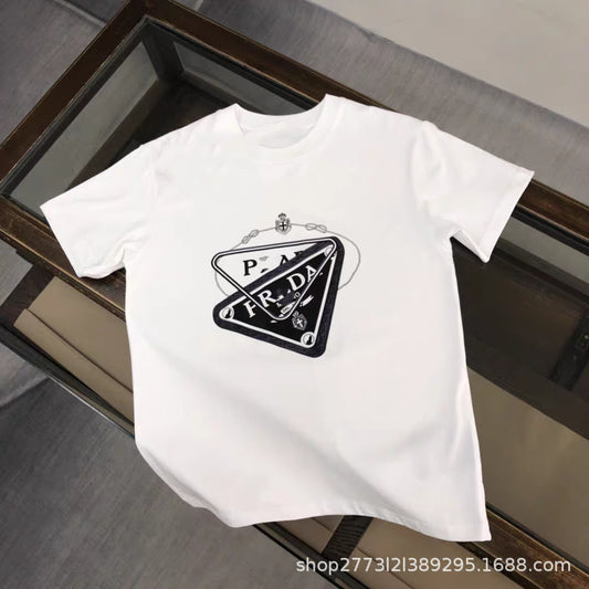Camiseta informal informal de cuello redondo y suelta de cuello redondo con estampado de letras a la moda, camiseta versátil a juego para pareja