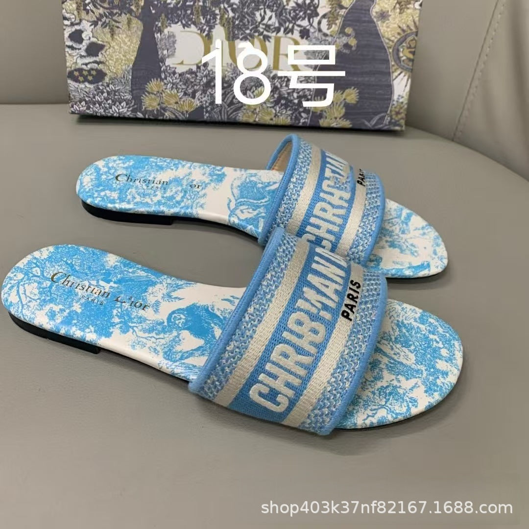 Zapatillas de alta calidad marca D, tallas 1-48, bordados jacquard, zapatillas planas clásicas casuales de playa para mujer