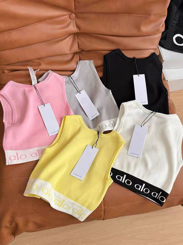 Nuevo verano camiseta deportiva casual sin mangas I-line para mujer slim slim sliming short ribbed con almohadillas de sujetador y camiseta de yoga