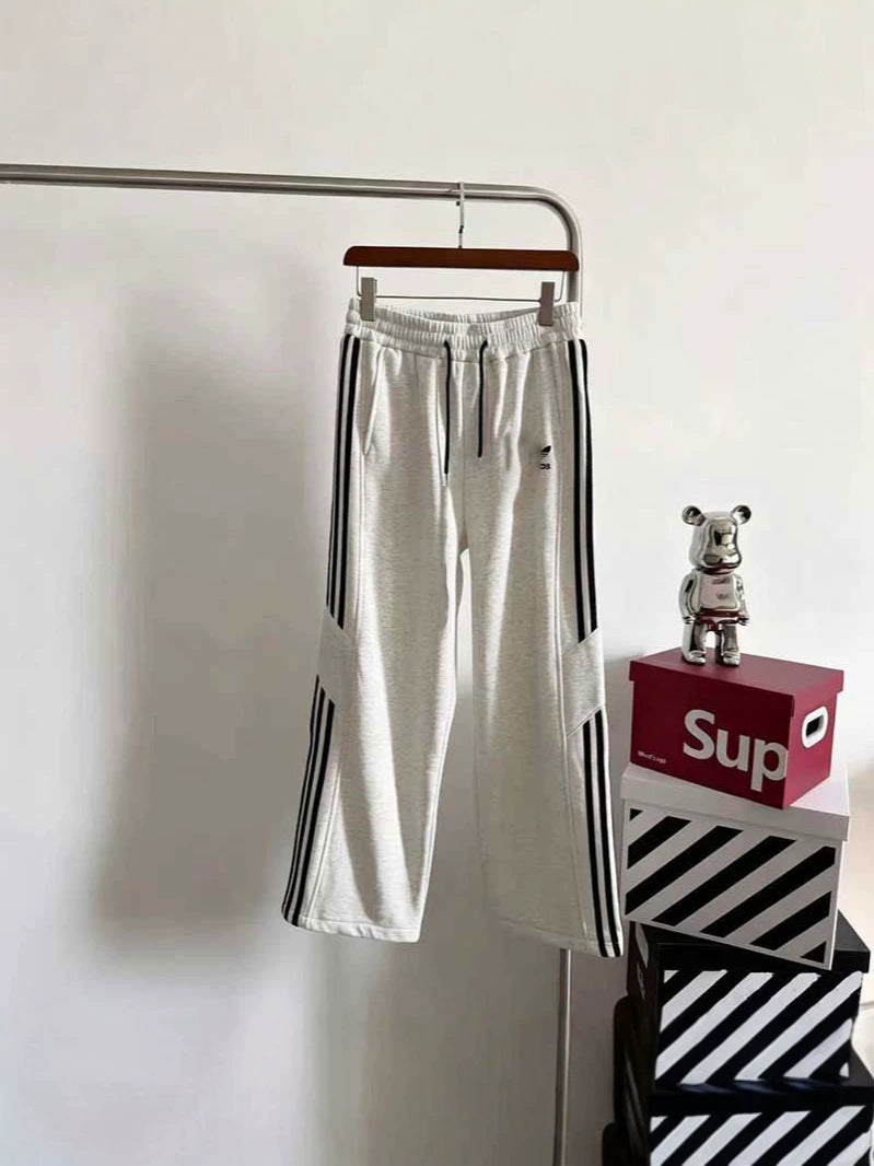 Striped Loose-Fit Sweatpants A