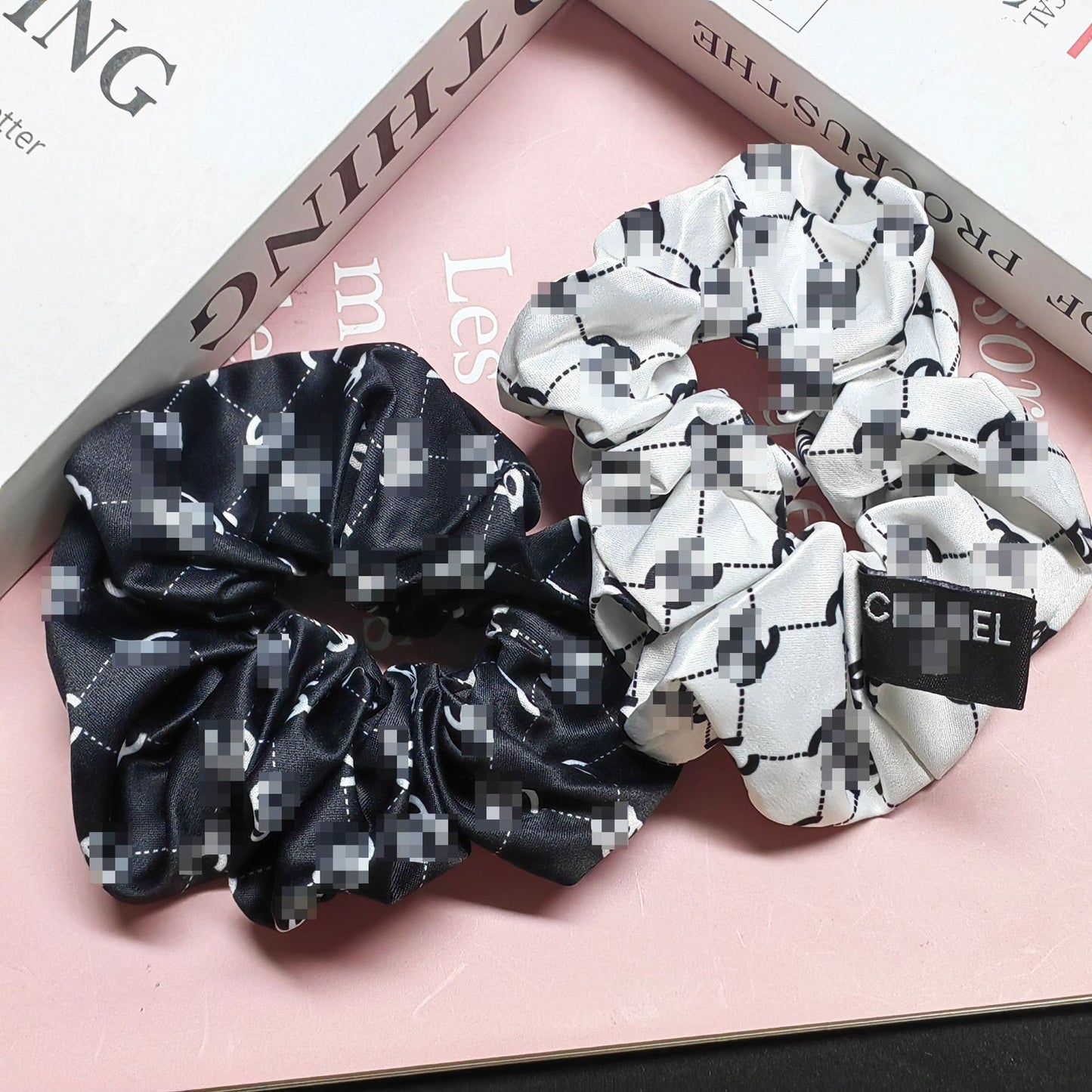 Liga Pelo Chanel Alta Gama Mujer | Anillo Floral Letras Coleta