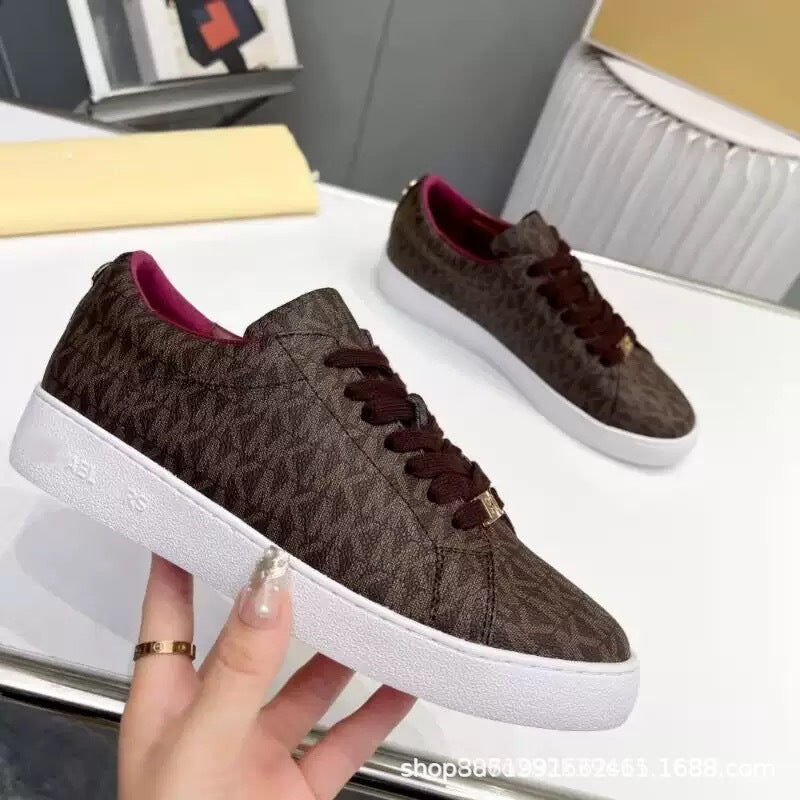 Zapatillas P Family Triangle Mujer | Suela Gruesa | Blanco