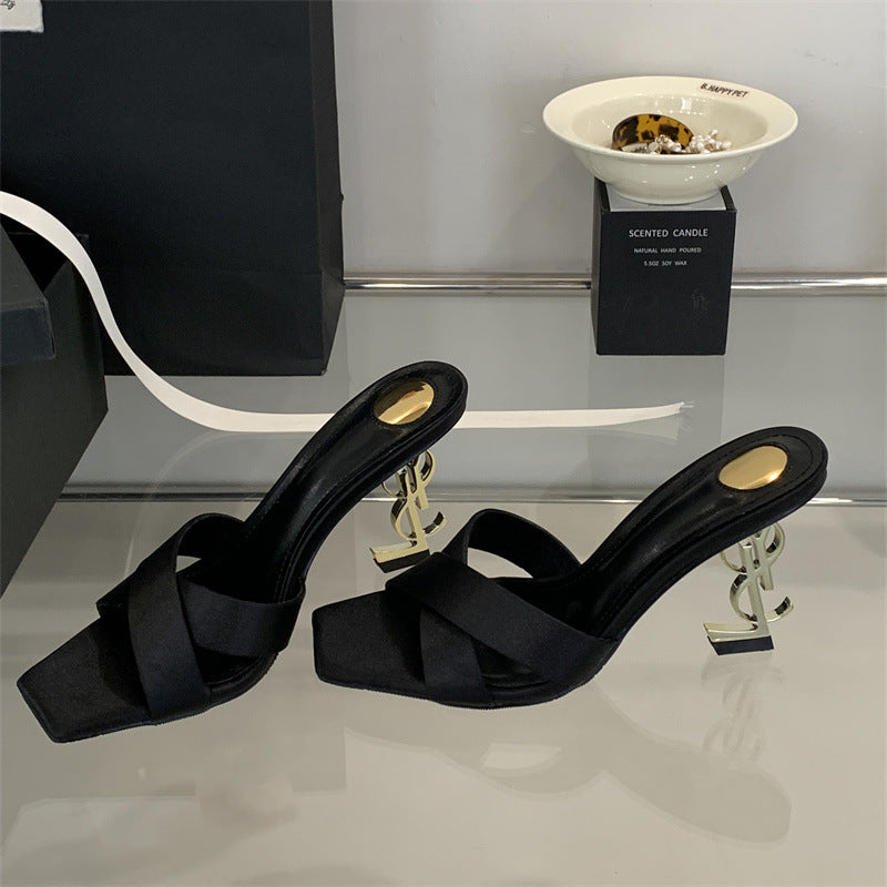 Sandalias cruzadas con estampado de leopardo Miting 2026 Francesa sencilla de punta cuadrada tacón irregular Tacones altos elegantes socialite