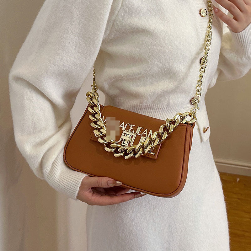 Bolso de moda para mujer, nuevo bolso francés retro de hombro de lujo ligero y cruzado, bolso de alta gama, versátil y versátil en la axila