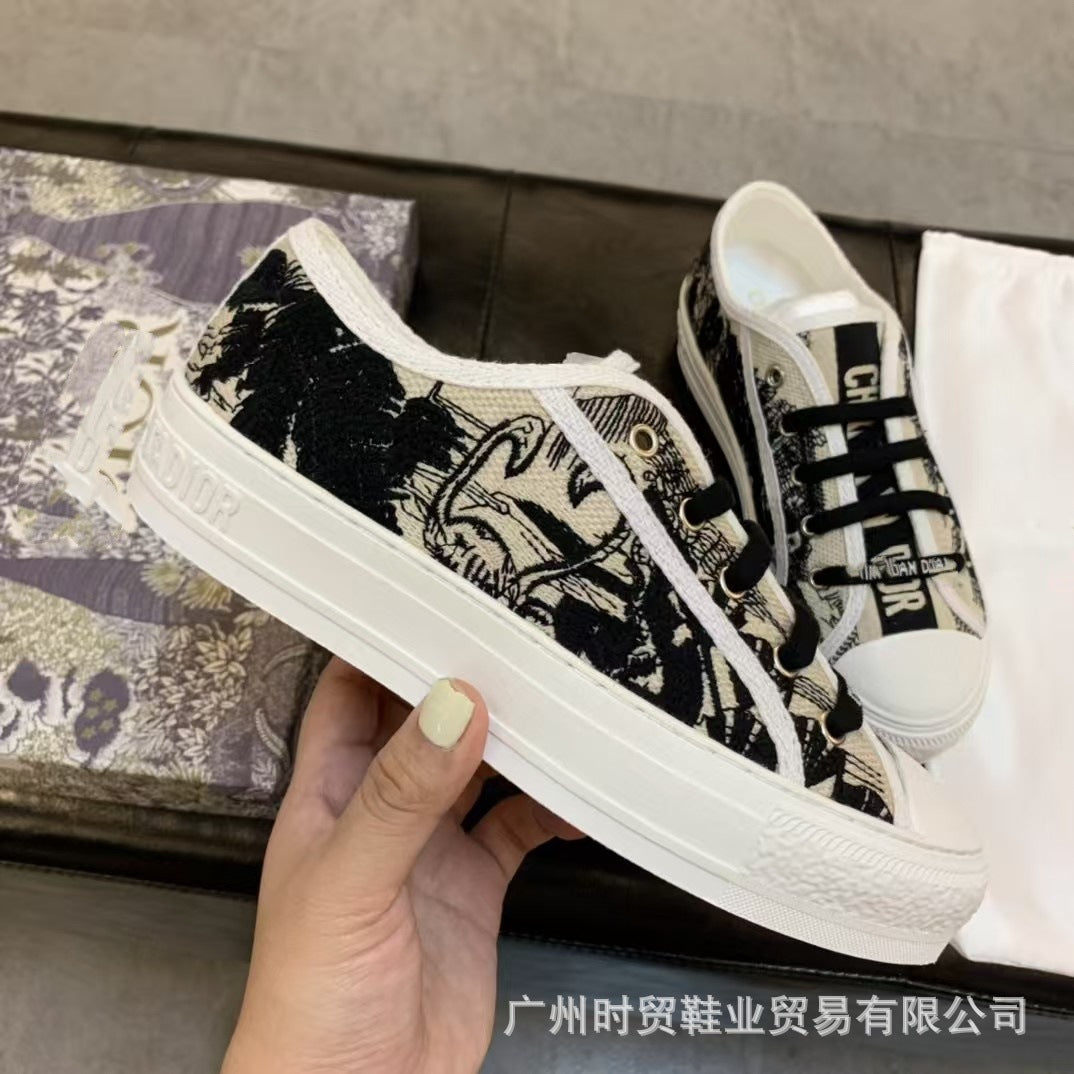 Zapatos de lona con bordado con letras, zapatos casuales versátiles con cordones de mujer con plataforma de relieve para el día a día