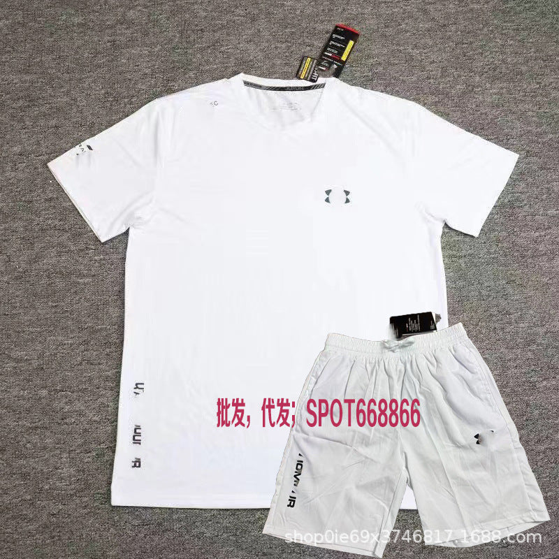 Exportación de marca en stock a Europa, América, Japón, Taiwán, camiseta casual de secado rápido de seda de hielo y manga corta, estilo de verano para hombres