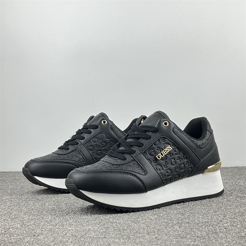 Bonitos zapatos deportivos de moda individual, zapatos de mujer, empalmes de cuero, presbiopados, grabados, retro casual, zapatos Forrest Gump de suela gruesa resistentes al uso