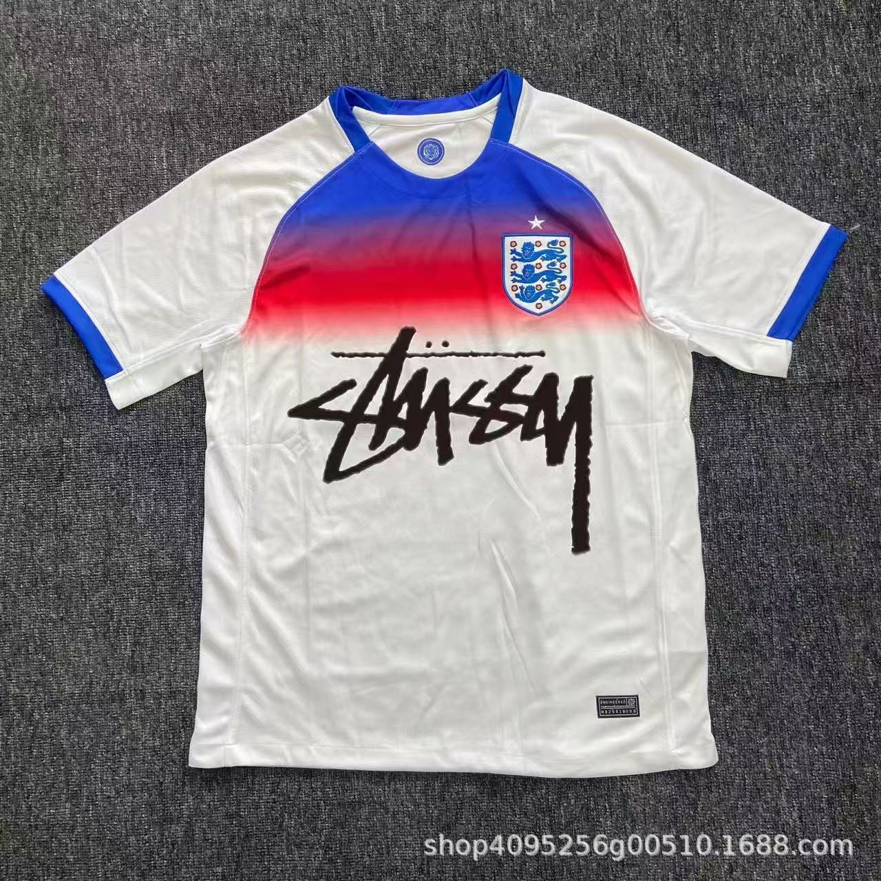 Venta al por mayor transfronteriza para Países Bajos, Alemania, Francia, Italia, Flamengo, Italia, envío gratuito para una camiseta de fútbol