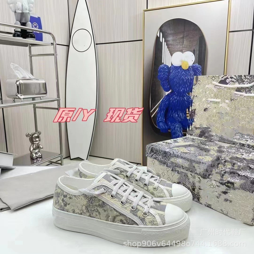 Zapatos de lona bordados con letras altas, zapatos de mujer con plataforma elevada con cordones, zapatos casuales versátiles de flor antigua, zapatos de tapa baja con cordones