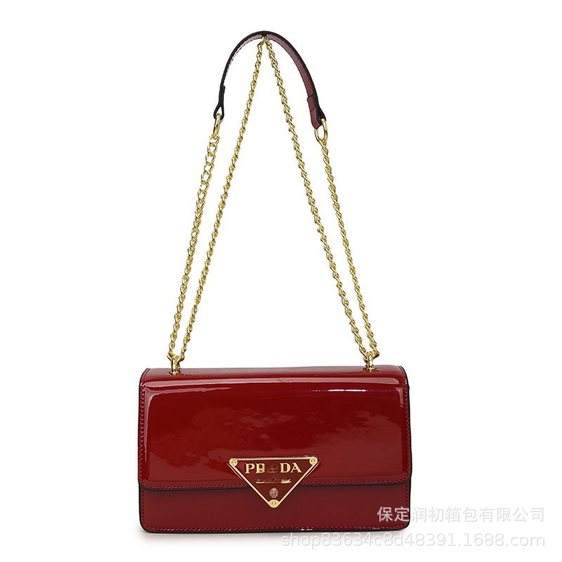 Nuevo bolso cruzado de charol estilo Chanel para mujer, con estilo Chanel, bolso cruzado de un solo hombro con cadena de desplazamientos y portátil de un solo hombro