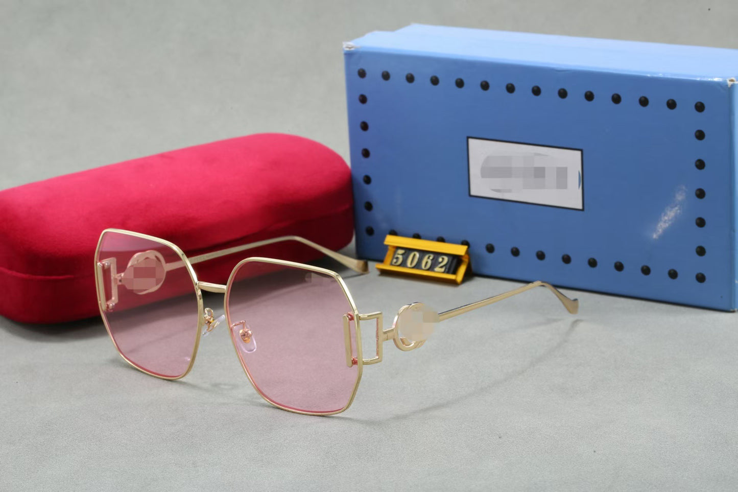 2025 Nueva gafas de sol de lujo ligeras de moda europea y americana para mujer, gafas de sol de estilo callejero de lujo al aire libre al por mayor transfronteriza