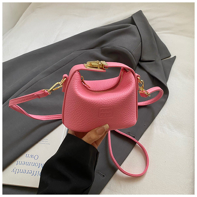 2025 Otoño Nuevo Nicho Bolso de Mano de Color Liso Alta Estética Casual Mono de Cuero Suave de Hombro Bandolera Bolso Pequeño Cuadrado